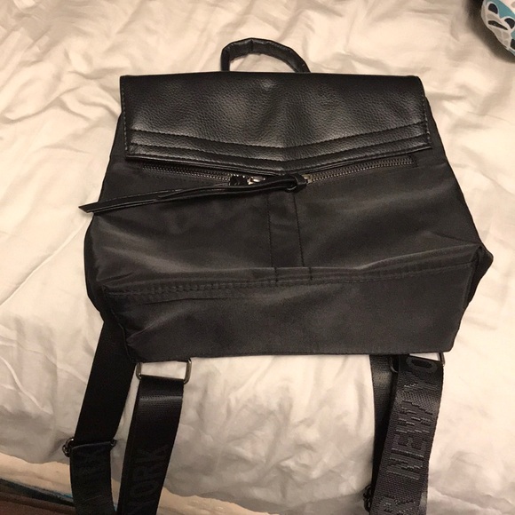 Botkier trigger mini backpack - Picture 2 of 2